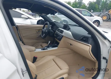 2014 BMW 320I xDrive z USA, uszkodzony, nr VIN WBA3C3G58ENS70267